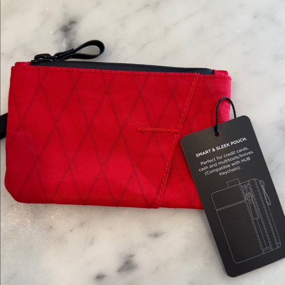 Alpaka Zip Pouch Pro - True Red X-Pac VX21 - Picture 2 of 2